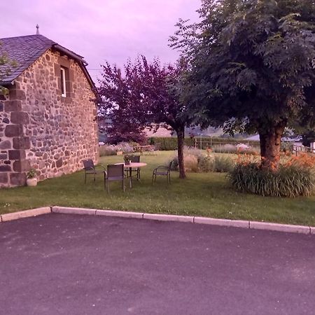 Saint-Cernin  Ferme De Lamourio المظهر الخارجي الصورة