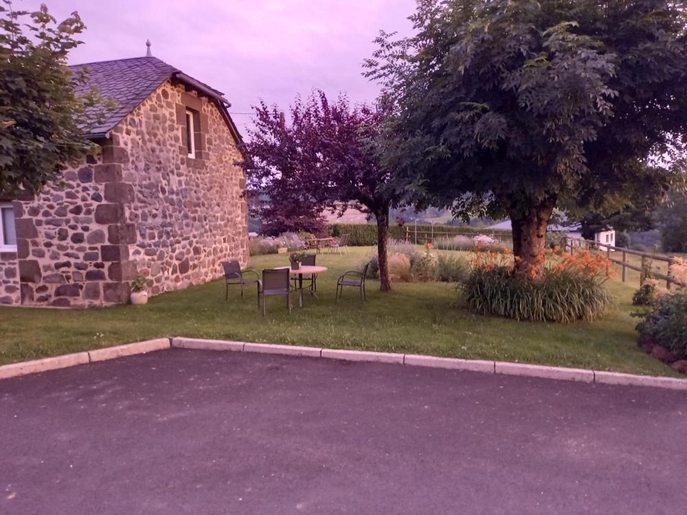 Saint-Cernin  Ferme De Lamourio المظهر الخارجي الصورة